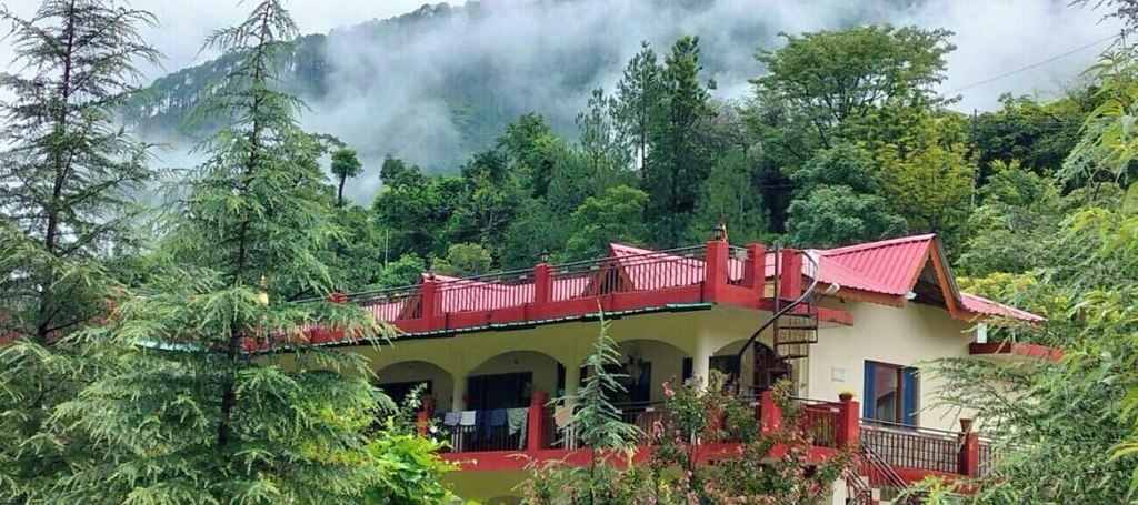 Front of property 5, Anand-Ganga Yoga Guesthouse, Uttarkashi