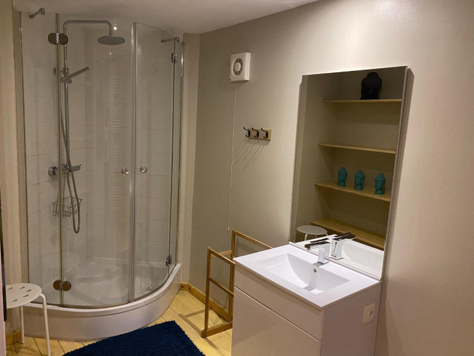 Bathroom 3, Gedinne Historic Forest Haven, Namur