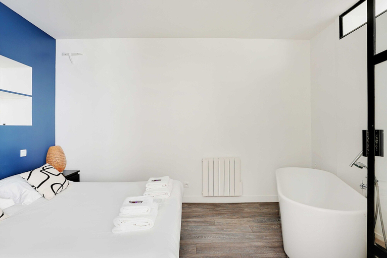 Room 4, Elegant Apartment -2br/4p - Sacre-coeur, Paris
