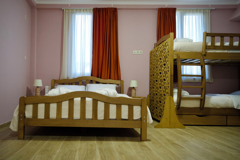 Room 4, Hotel Mogzauri, Mtskheta