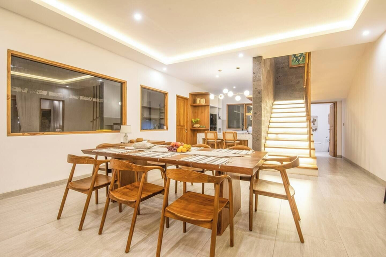 Exterior 3, Luxurious 6 BR With Sea View, 5 Mins to Savaya, Badung