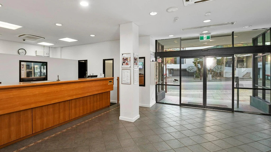 Others 2, Metro Hotel Perth City, Perth