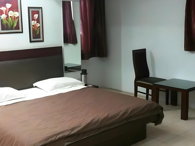 Bedroom 3, Hotel Raj Tilak, Ahmadabad