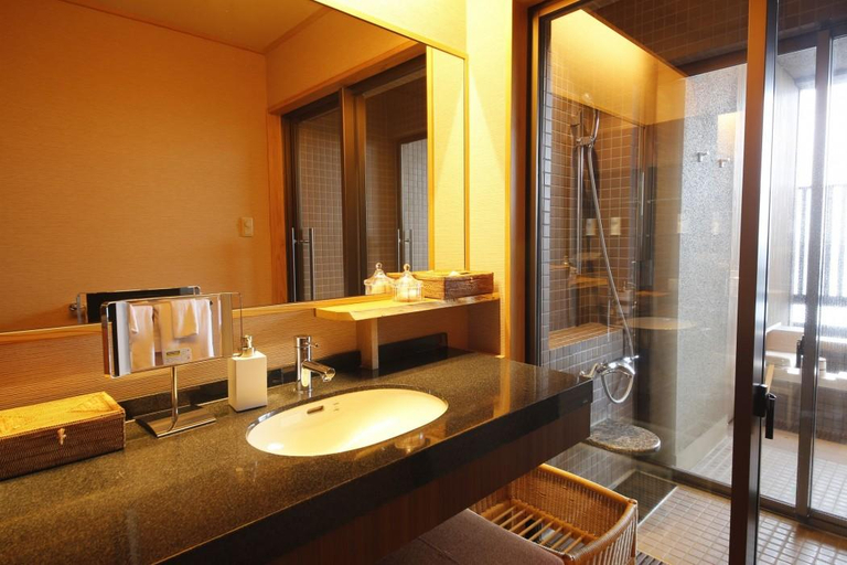Bathroom, Amahara - Sumoto Onsen, Sumoto