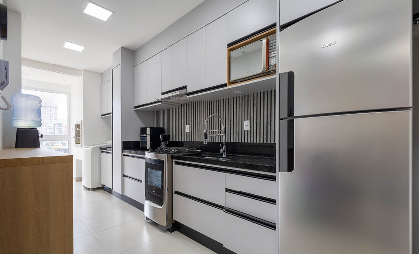 Private kitchen, Apto c/ Varanda Gourmet a 500m da Praia - CDM0101, Itapema