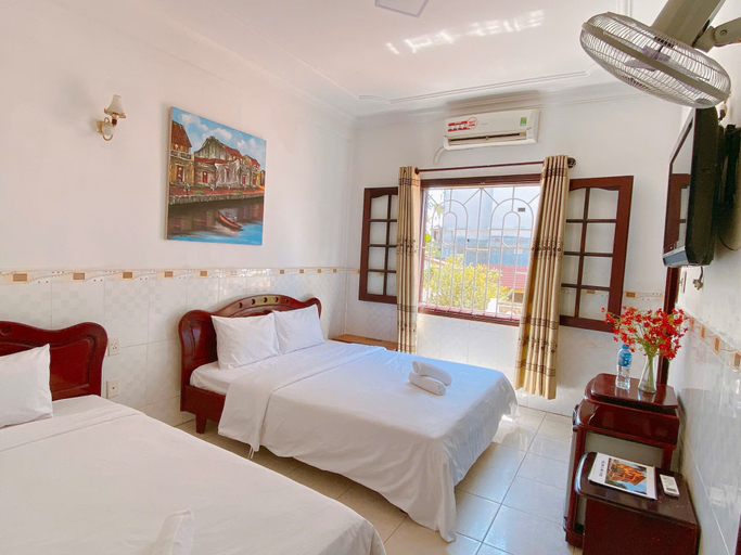 Bedroom 3, DK's Backpacker Hotel, Da Nang