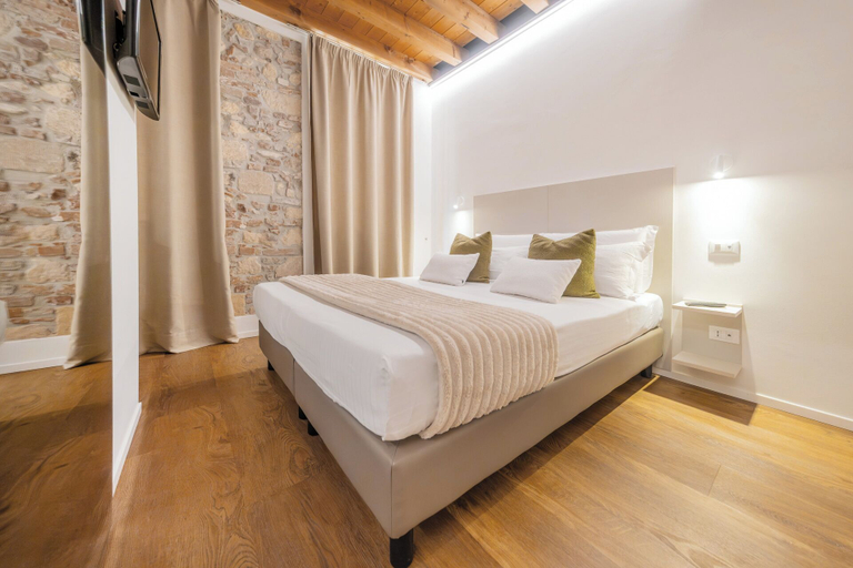 Room 5, ApartmentsArena - Mustacchi Rooms, Verona