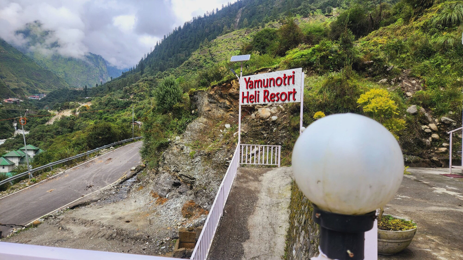 Front of property 4, Yamunotri Heli Resort, Uttarkashi