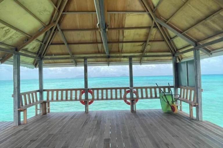 Interior 2, Moana Water Village Semporna