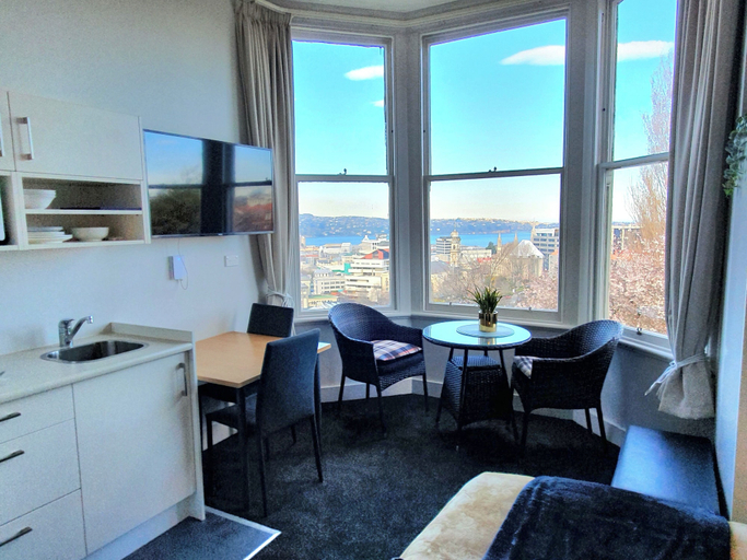 Room 4, Workstay at 123, Dunedin