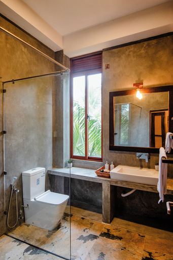 Bathroom 4, Nethra Beach, Hikkaduwa