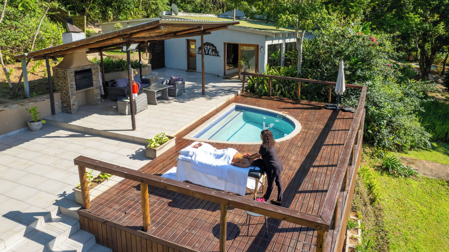 Spa 2, Bushbaby Valley Lodge, Ehlanzeni