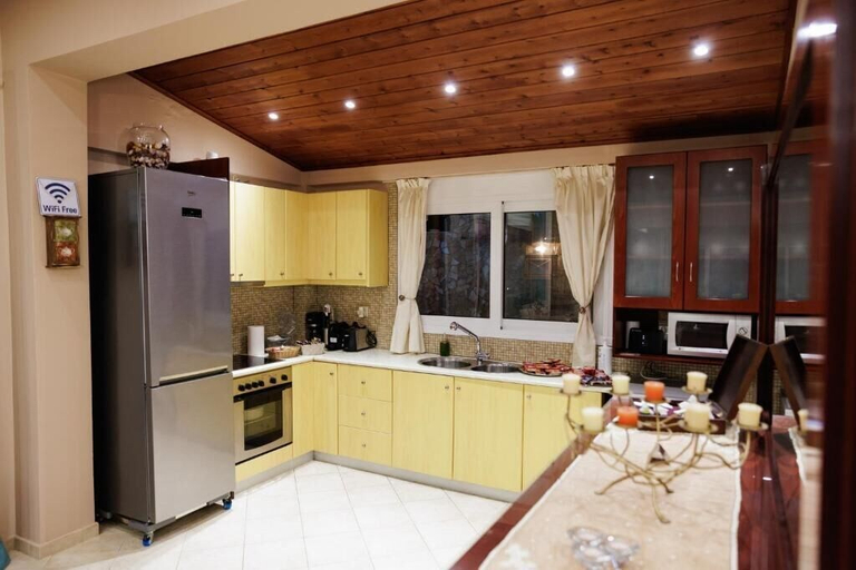 Room 2, Atlas Villa Beachfront Sea View Escape, West Greece