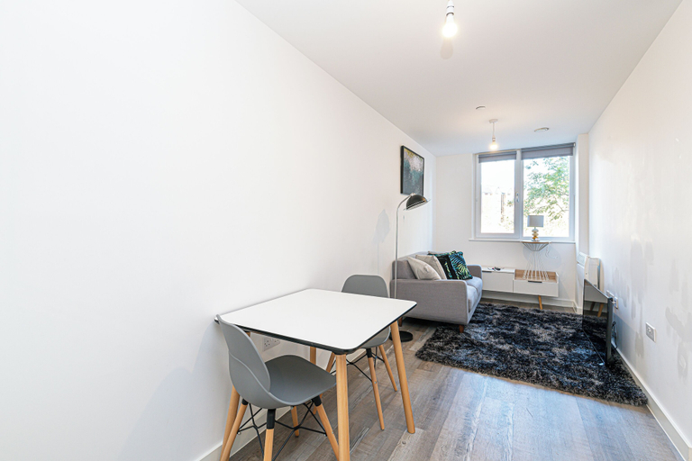 Living area 4, Kinetic by Guestz, Trafford