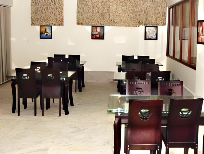 Food & Drinks 5, JMD Residency, Gurgaon
