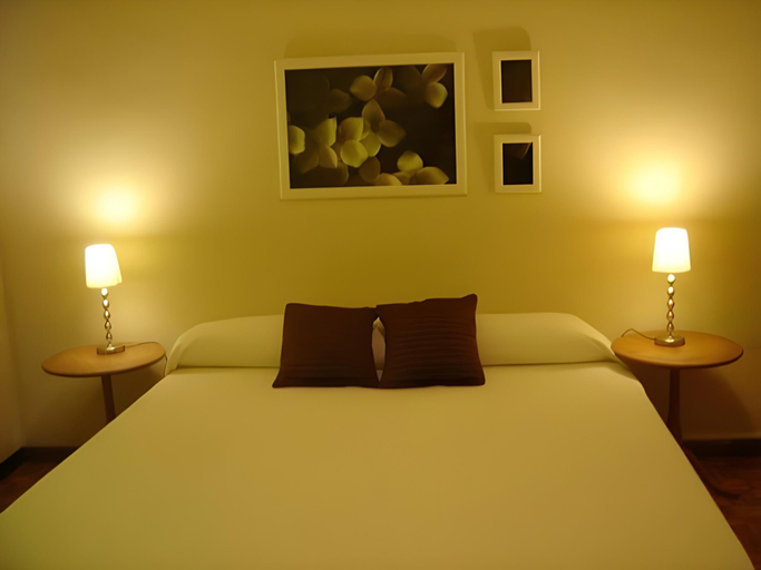 Bedroom 2, JMD Residency, Gurgaon