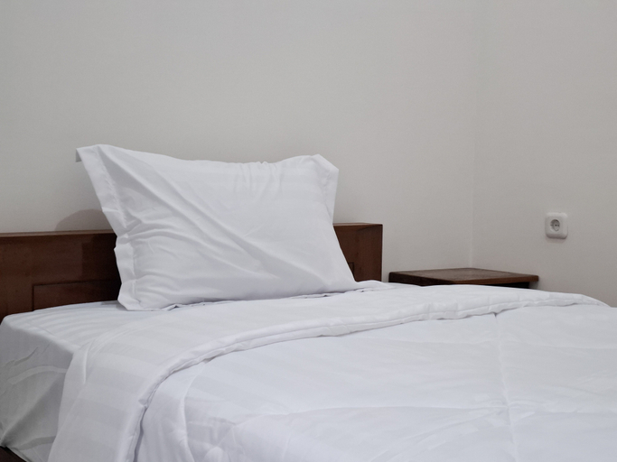 Others 3, Surya Living RedPartner near Suncity Mall Madiun, Madiun