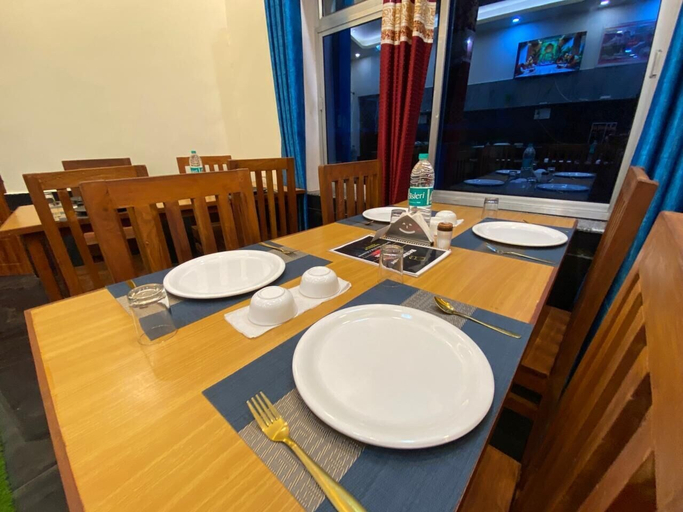 Restaurant 2, Geetanjali Palace, Rudraprayag