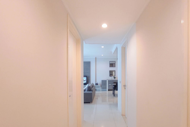 Exterior & Views, Wonderful And Relaxing 3Br At The Via And The Vue Apartment, Surabaya