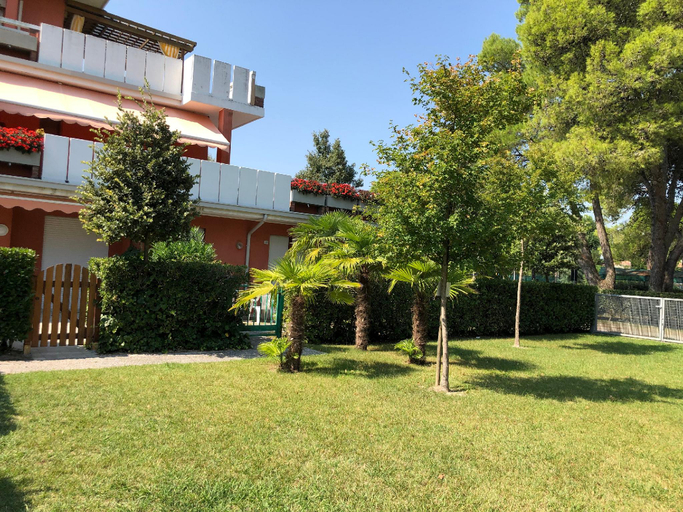 2, Apartment with pool access near beach, Venezia