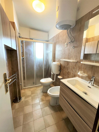 Bathroom, Cozy apartment close to the beach, Venezia
