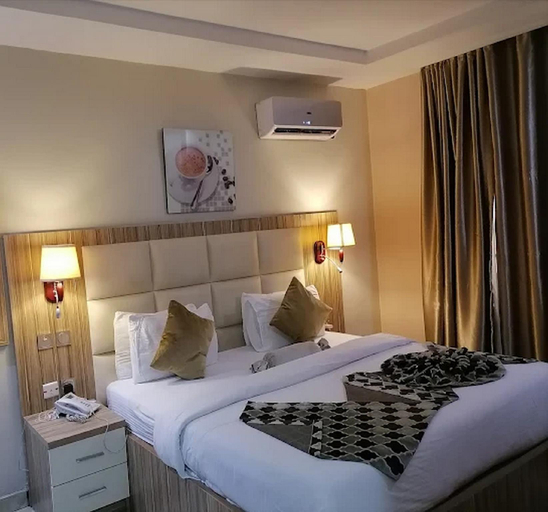 Bedroom 2, De Santiago Milan Hotel and Suites, Ajeromi/Ifelodun