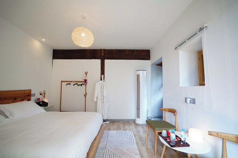 Room 5, Lishui Manshanju Forest Retreat, Lishui