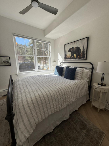Bedroom 2, Lodge at Brookside, Eagle