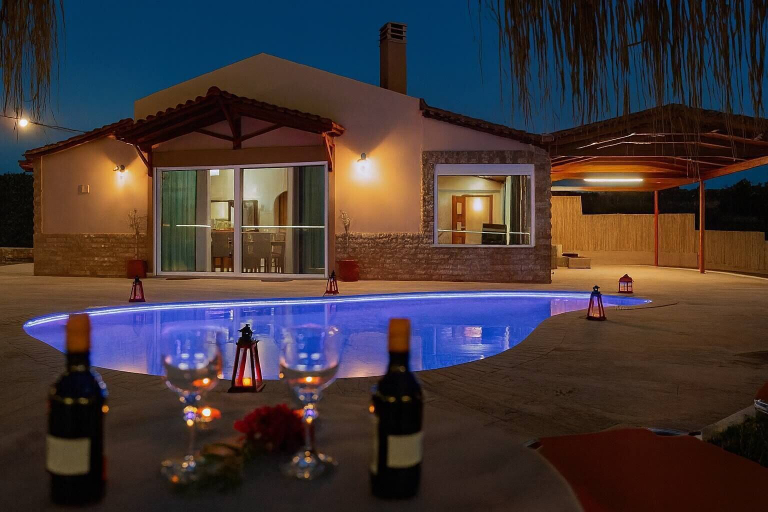 Room 5, Atlas Villa Beachfront Sea View Escape, West Greece