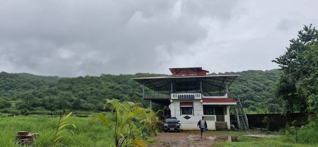 Front of property, Sea view villa, Raigarh