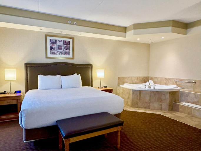 Bedroom 3, Waterloo Suites Hotel, Trademark Collection by Wyndham, Waterloo