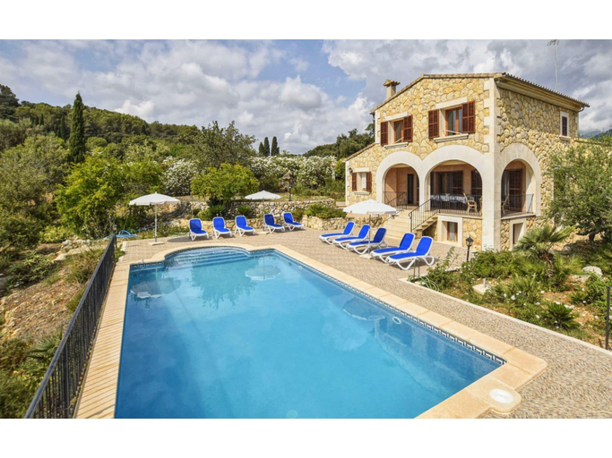 5, Country House in Spain with Pool Mountain Views, Baleares