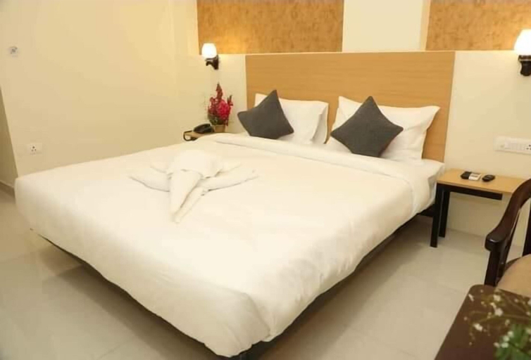 Bedroom 5, Yatharth Inn, Varanasi