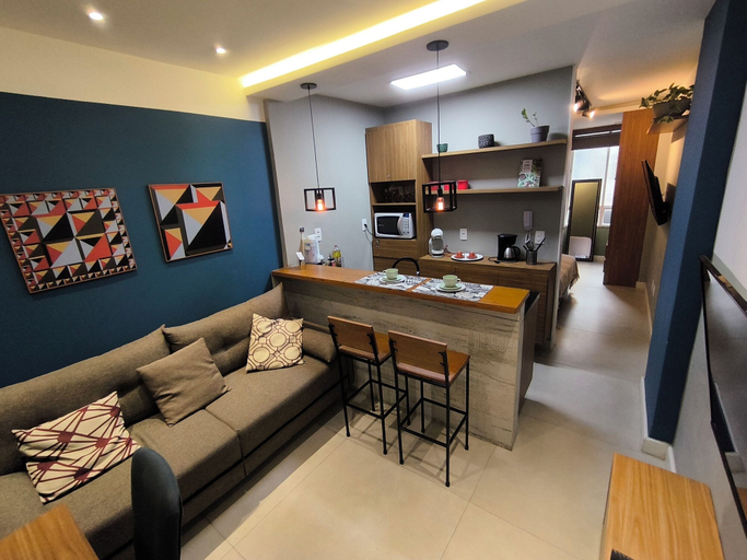 Living area 2, Flamengo: Studio completo, perto do metro, Rio de Janeiro