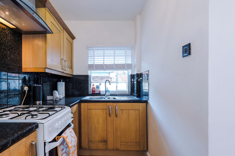 Private kitchen 4, 50 Gloucester Street, Cheshire West and Chester