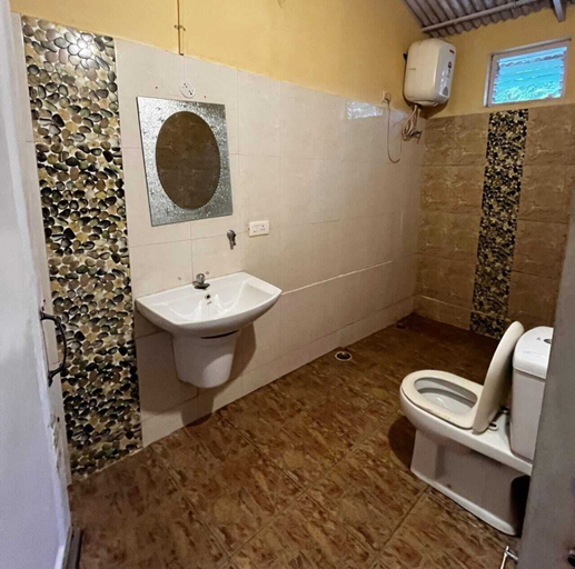 Bathroom 4, The Big Cat's Den - Maravakandy Resort, The Nilgiris