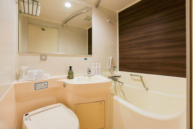 Bathroom 4, Hotel Taisei Annex, Kagoshima