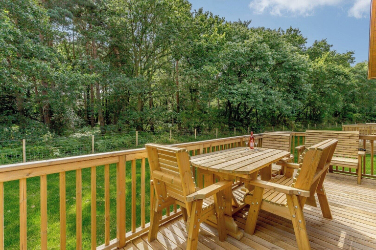 Terrace/patio 2, Clumber Park Lodges, Nottinghamshire