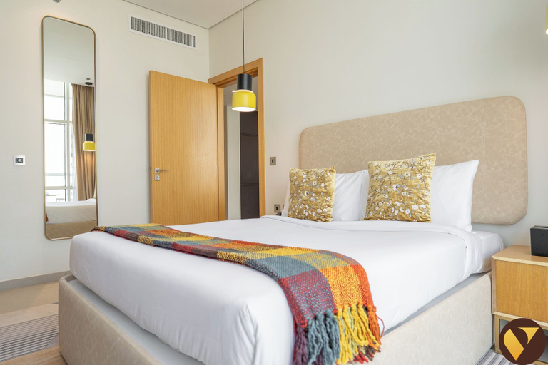 Room 3, Vogue | JVT near Springs Souk Mall, Dubai
