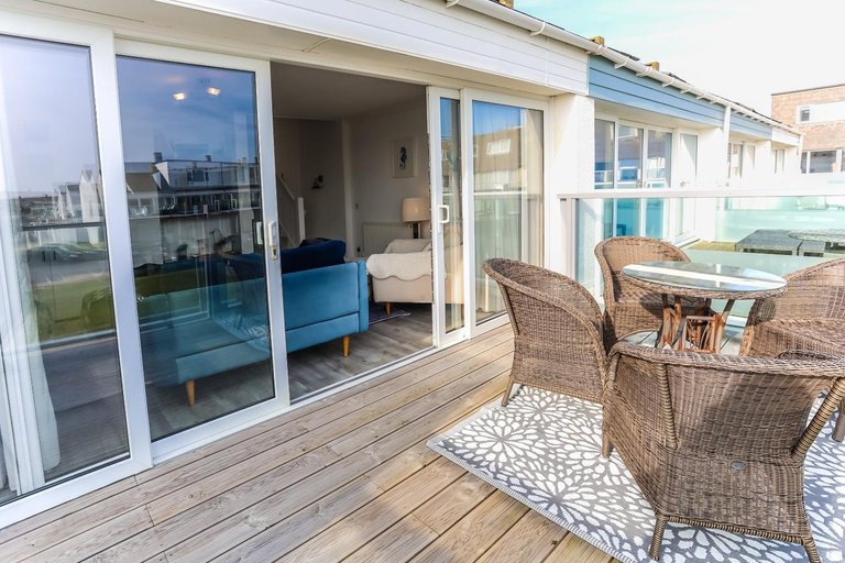 Others 5, Sea View 3 bedroom seaside property, West Sussex