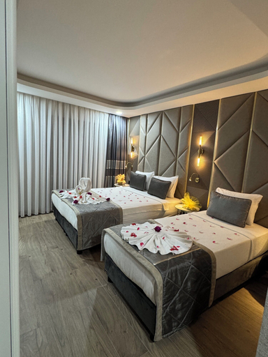 Room 3, Elysia Hotel, Fatih