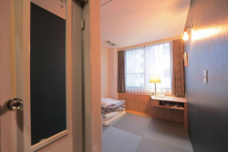 Bedroom 3, Hotel Sun Garden Matsuyama, Matsuyama