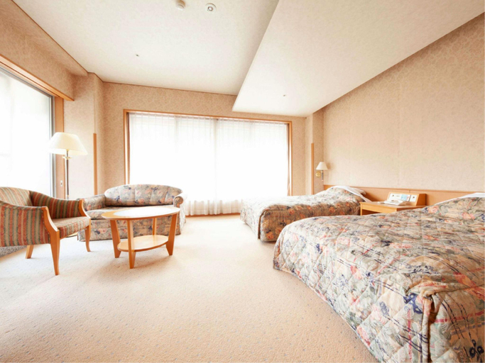 Bedroom 3, Shima Grand Hotel, Nakanojō