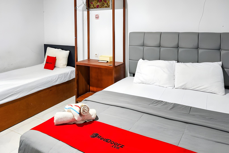 Bedroom 2, RedDoorz near Lippo Mall Yogyakarta 3, Yogyakarta