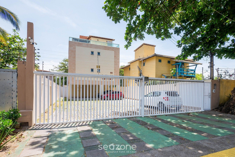 Property grounds 4, Apt w/ Balcony & BBQ 400m From sea Rbr0003, Salvador