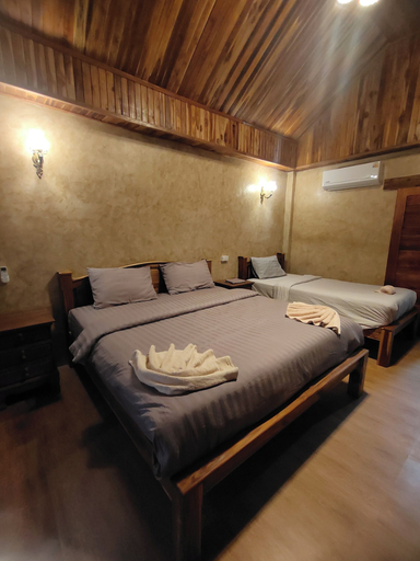 Bedroom 3, Phayam Coconut Beach Resort, Muang Ranong