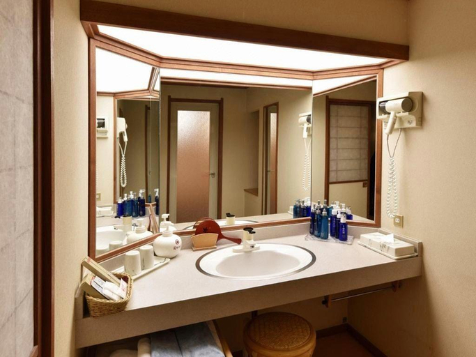 Bathroom 4, Hana Momiji, Sapporo