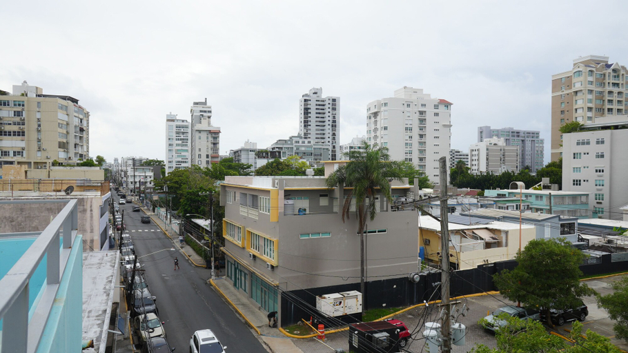 Exterior 3, 1818 Studios on Calle Loíza