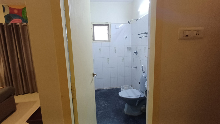 Bathroom 4, Sign Inn Apart Hotel Sriperumbudur, Kancheepuram