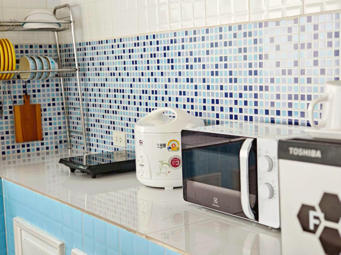 Kitchen 5, Canary Pool Villa Bangsaen, Muang Chon Buri
